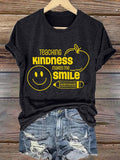 Retro Teaching Kindness Makes Me Smile Be Kind To Everyone Print T-Shirt